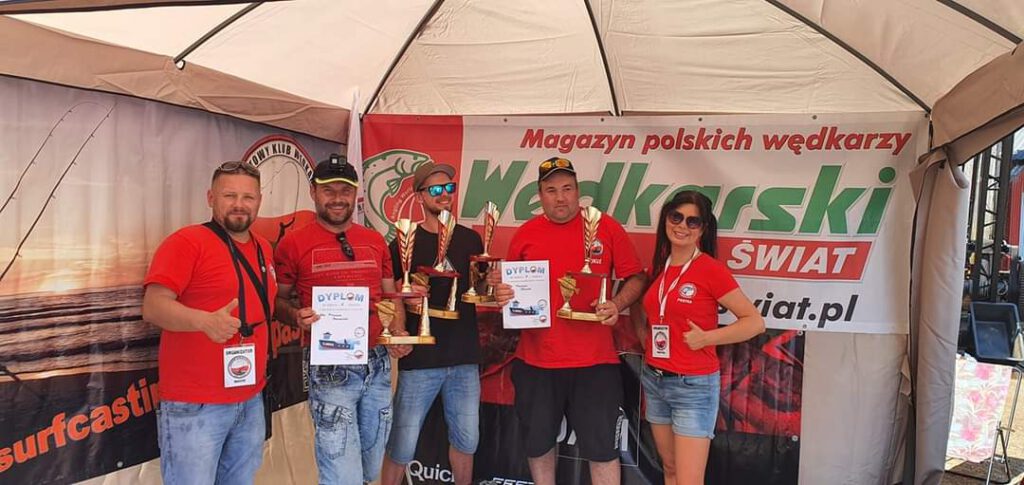 Wygrani naszych zawodów w Norwegii1 miejsce Mariusz Brzeziński2 miejsce Mariusz Otlowski3 miejsce Damian Bratznajdłuższa ryba 110 cm Damian Bratz