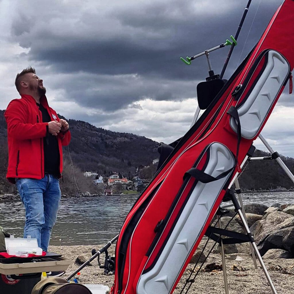 Surfcasting ze skał